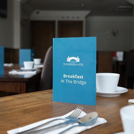 Bridge Hotel Greenford  Exteriör bild